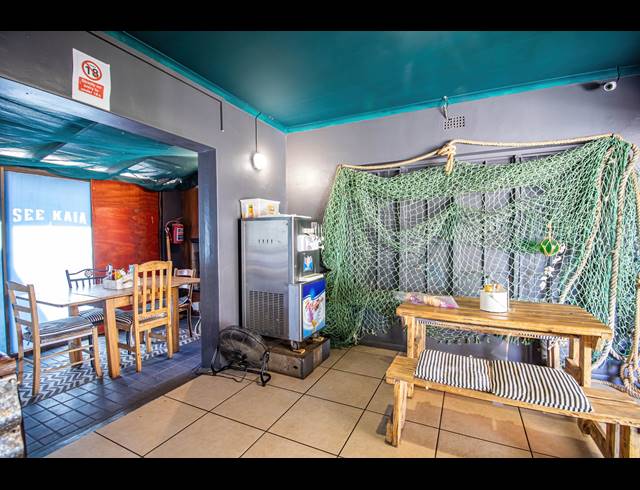 227M² RESTAURANT FOR SALE IN DWARSKERSBOS